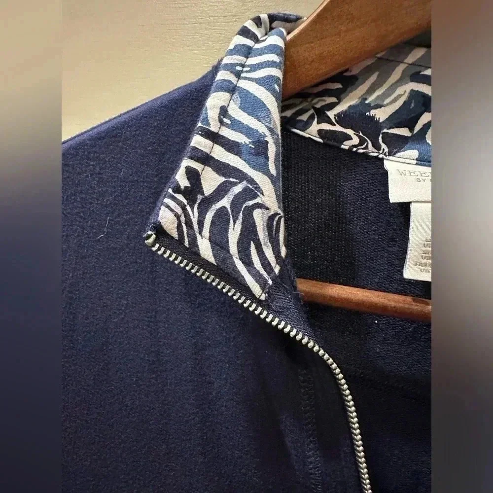 Chico’s Weekend Navy Full- Zip- size 0